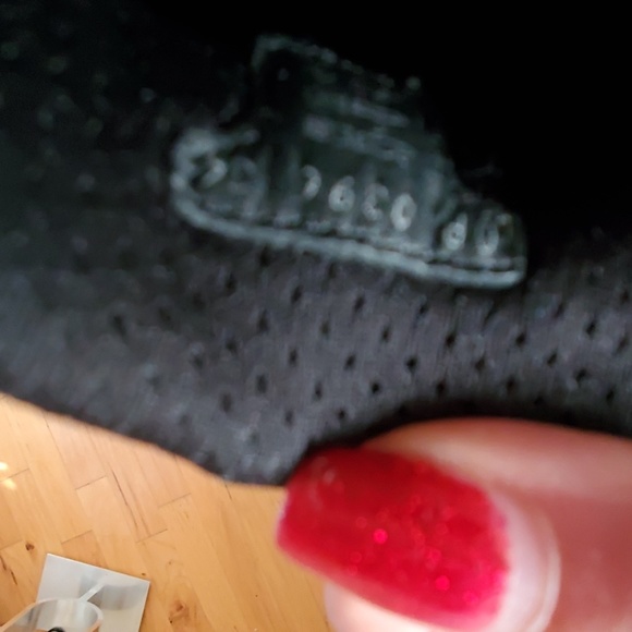 Prada - Picture 5 of 6